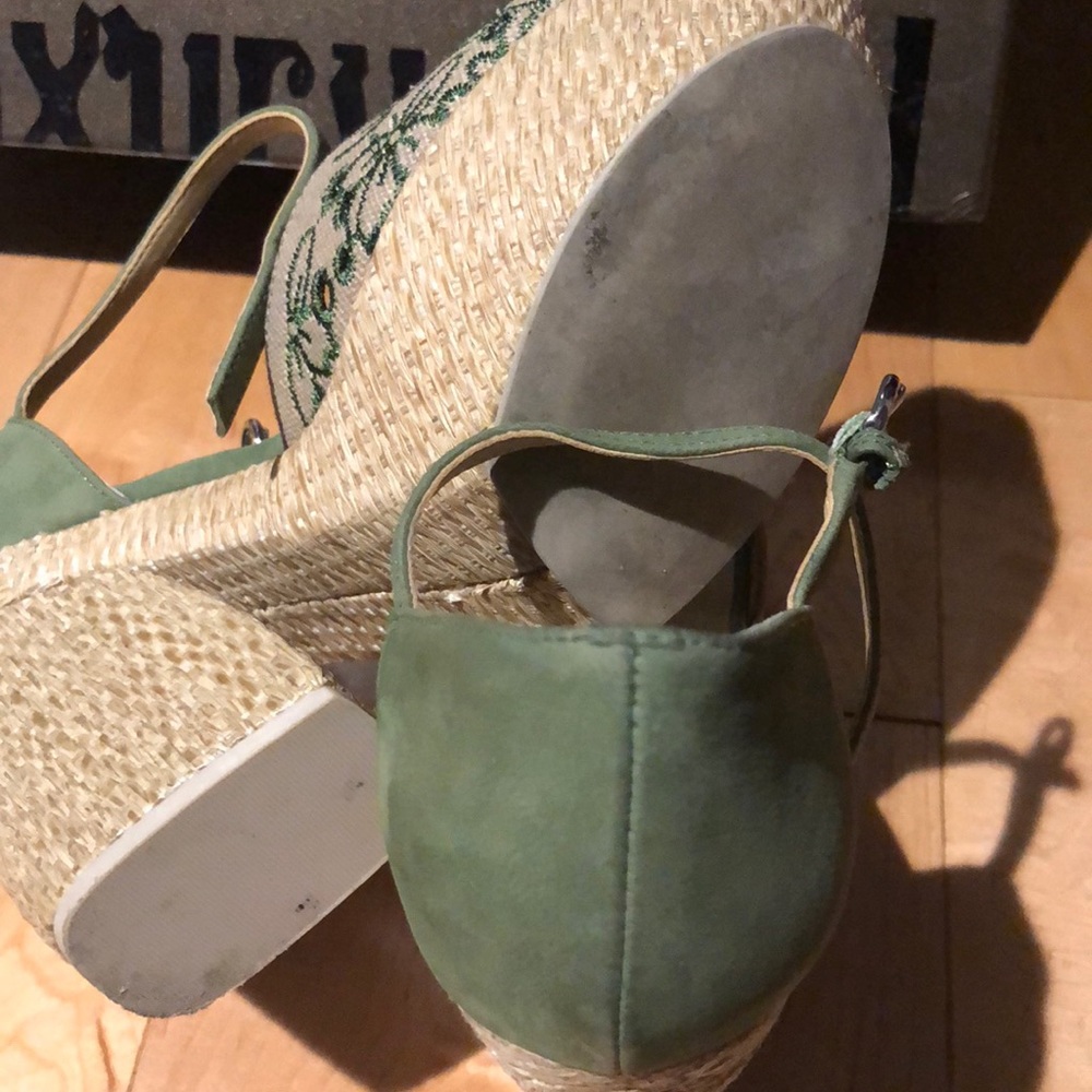 Luxury Rebel sandals. 40M - Picture 4 of 8